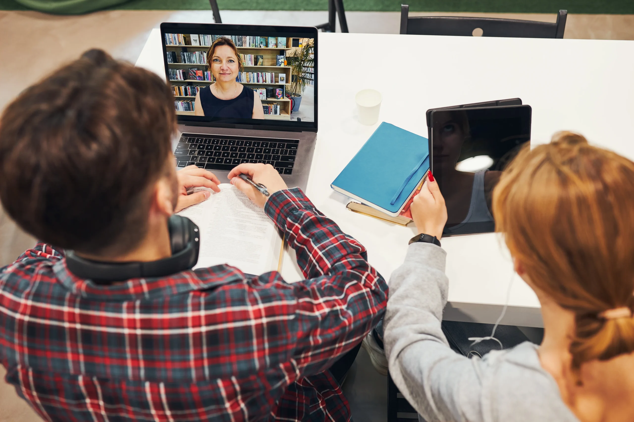 best graphic designing course in hansi